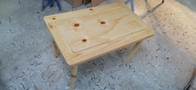 Cargar imagen en el visor de la galería, Mesa Sensorial Montessori