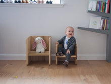 Cargar imagen en el visor de la galería, Silla Cubo Montessori