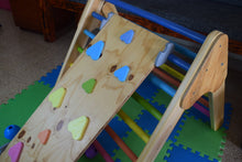 Cargar imagen en el visor de la galería, Triangulo de pikler juego montessori
