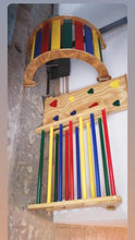 Cargar imagen en el visor de la galería, Triangulo de pikler juego montessori