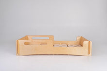 Cargar imagen en el visor de la galería, Cama de estilo Plywood Montessori Classic
