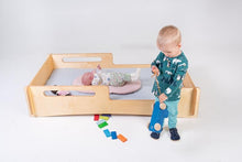 Cargar imagen en el visor de la galería, Cama de estilo Plywood Montessori Classic
