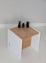Cargar imagen en el visor de la galería, Silla Cubo Montessori
